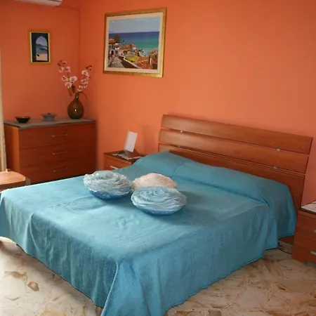 Casa Floridea -mediterranea Sicilia Apartment